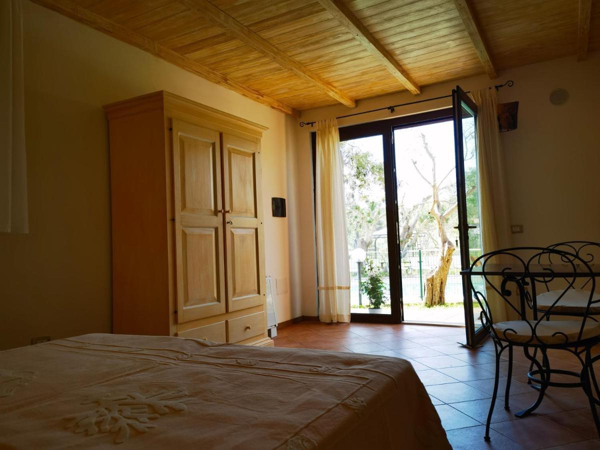 La Corte Degli Ulivi - Albergo Rurale Tresnuraghes Eksteriør bilde