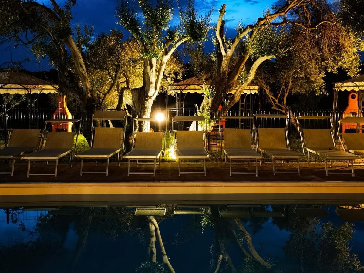 La Corte Degli Ulivi - Albergo Rurale Tresnuraghes Eksteriør bilde