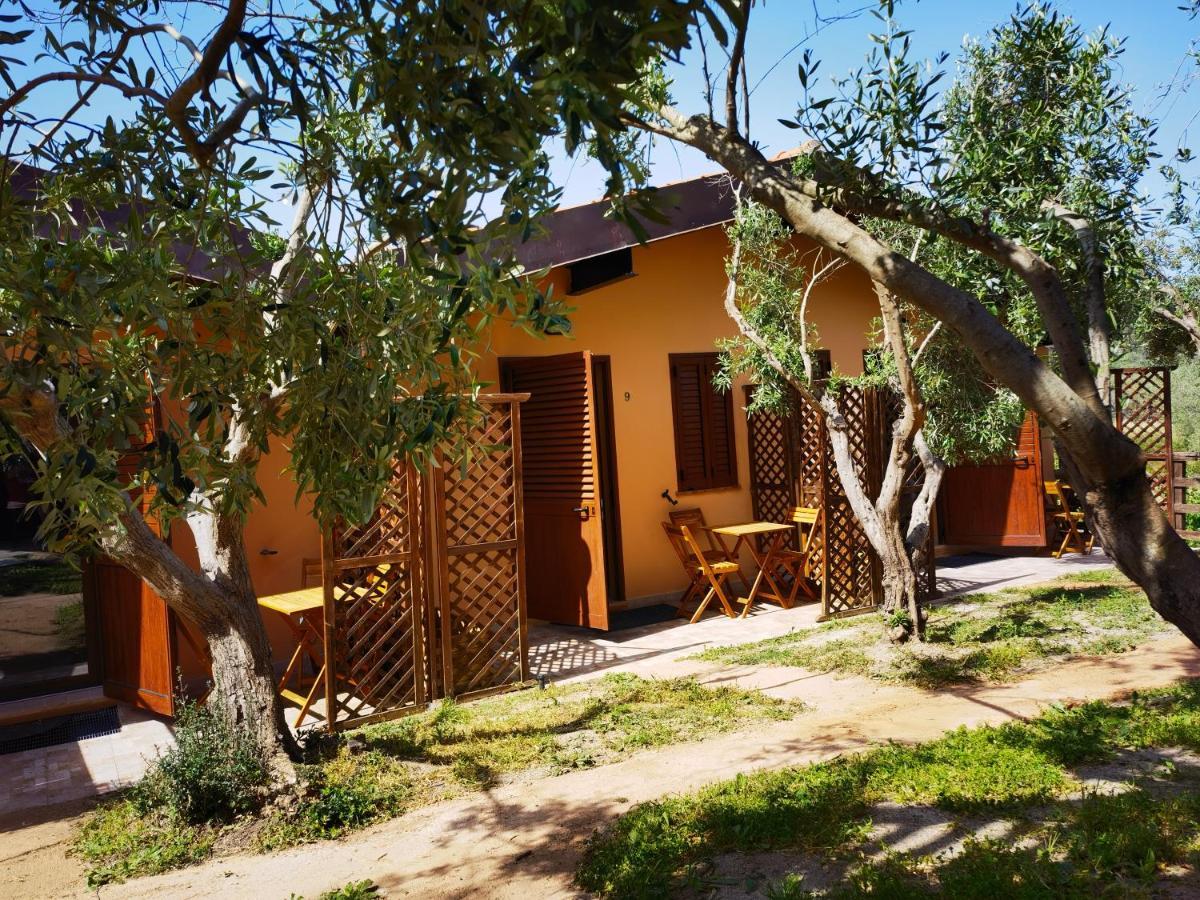 La Corte Degli Ulivi - Albergo Rurale Tresnuraghes Eksteriør bilde